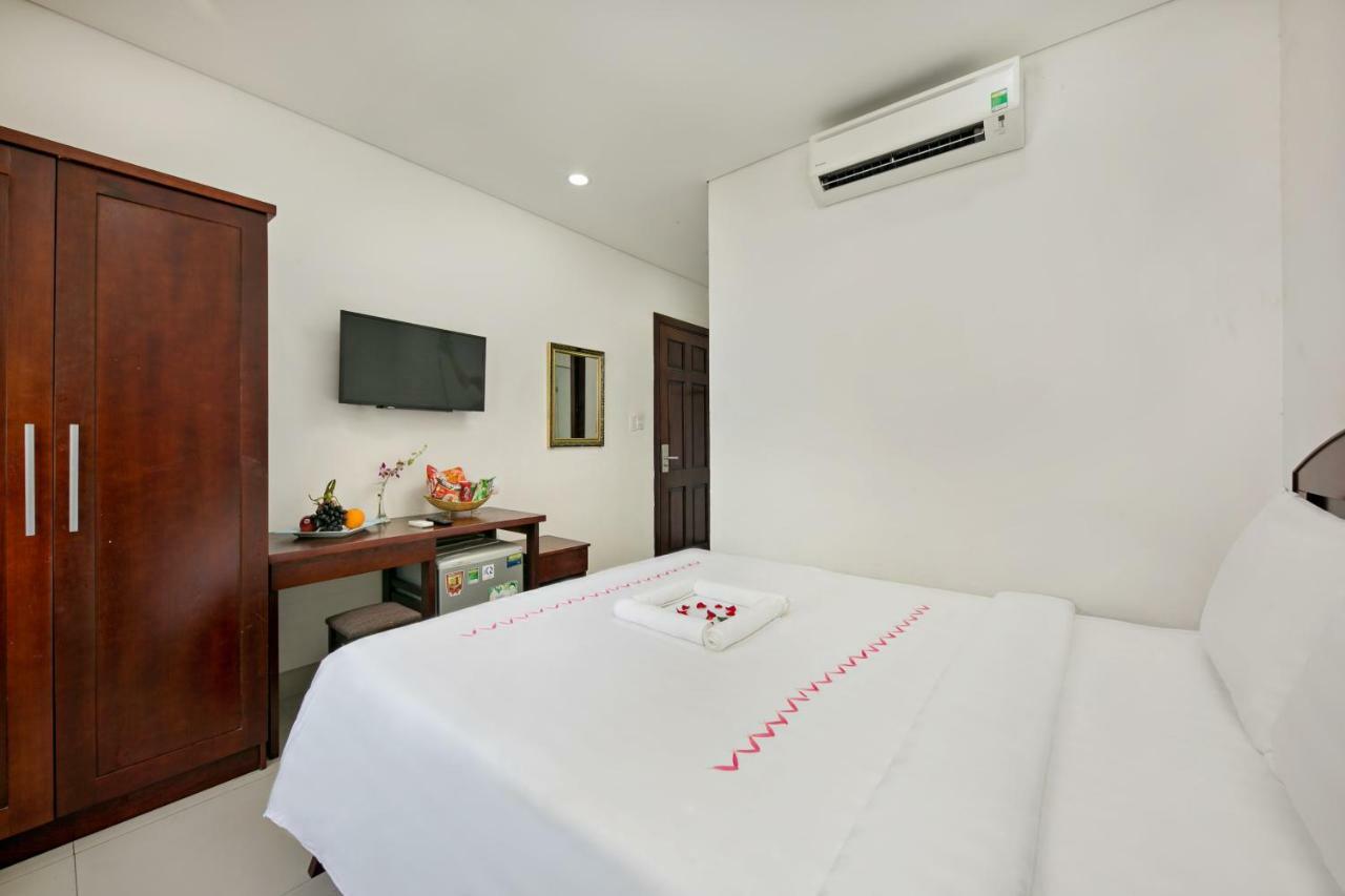 Osaka Hotel Da Nang Exterior photo